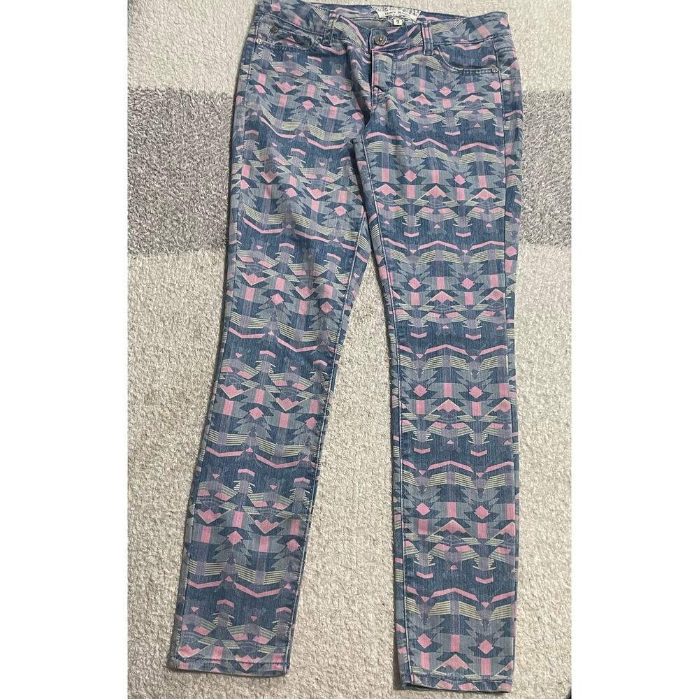 Hot Kiss Sz 7 Skinny Lily Jeans Geometric Tribal Print Blue Pink Stretch Lo RIse
